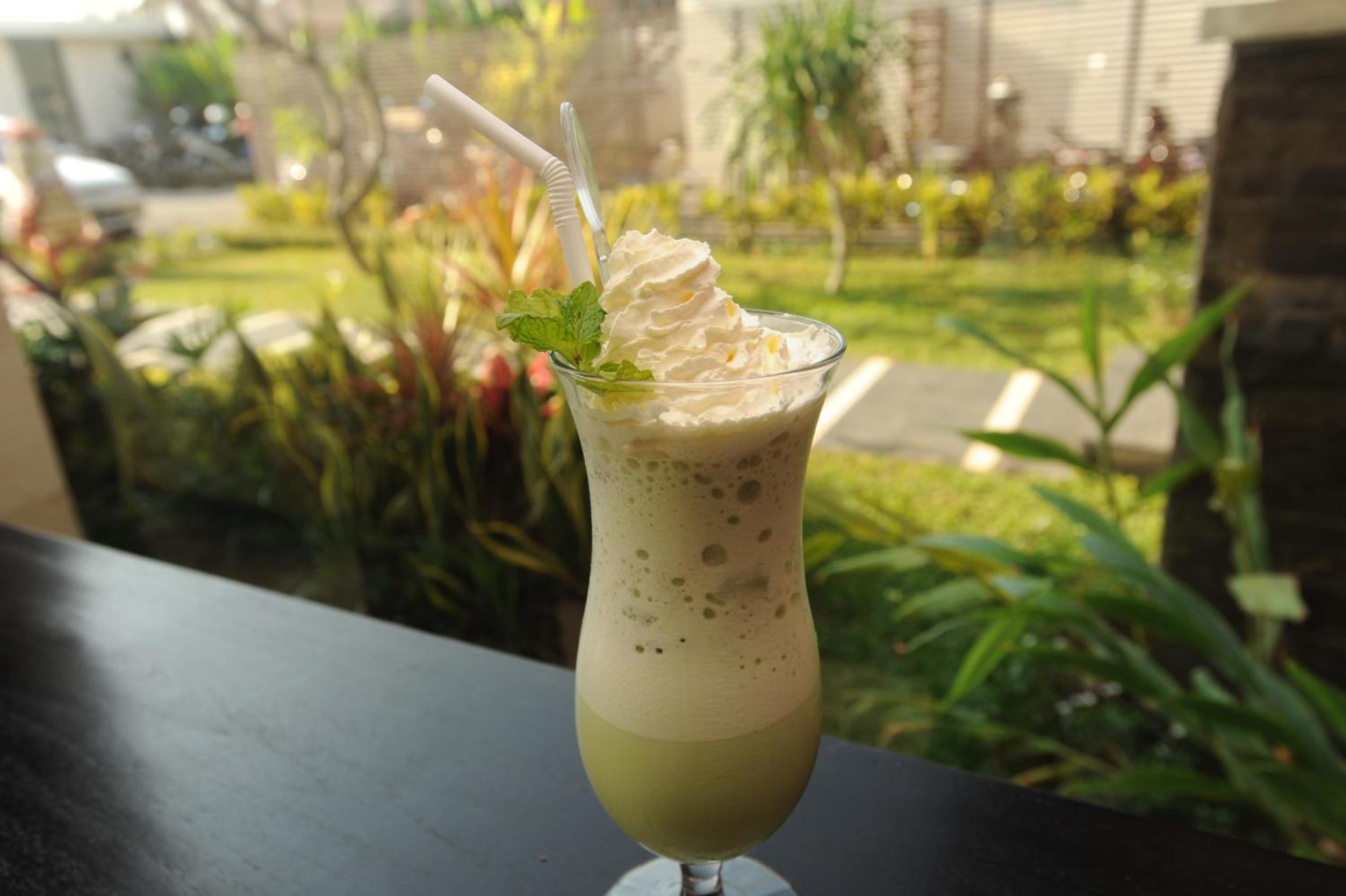 Abisha Hotel Sanur Exterior foto